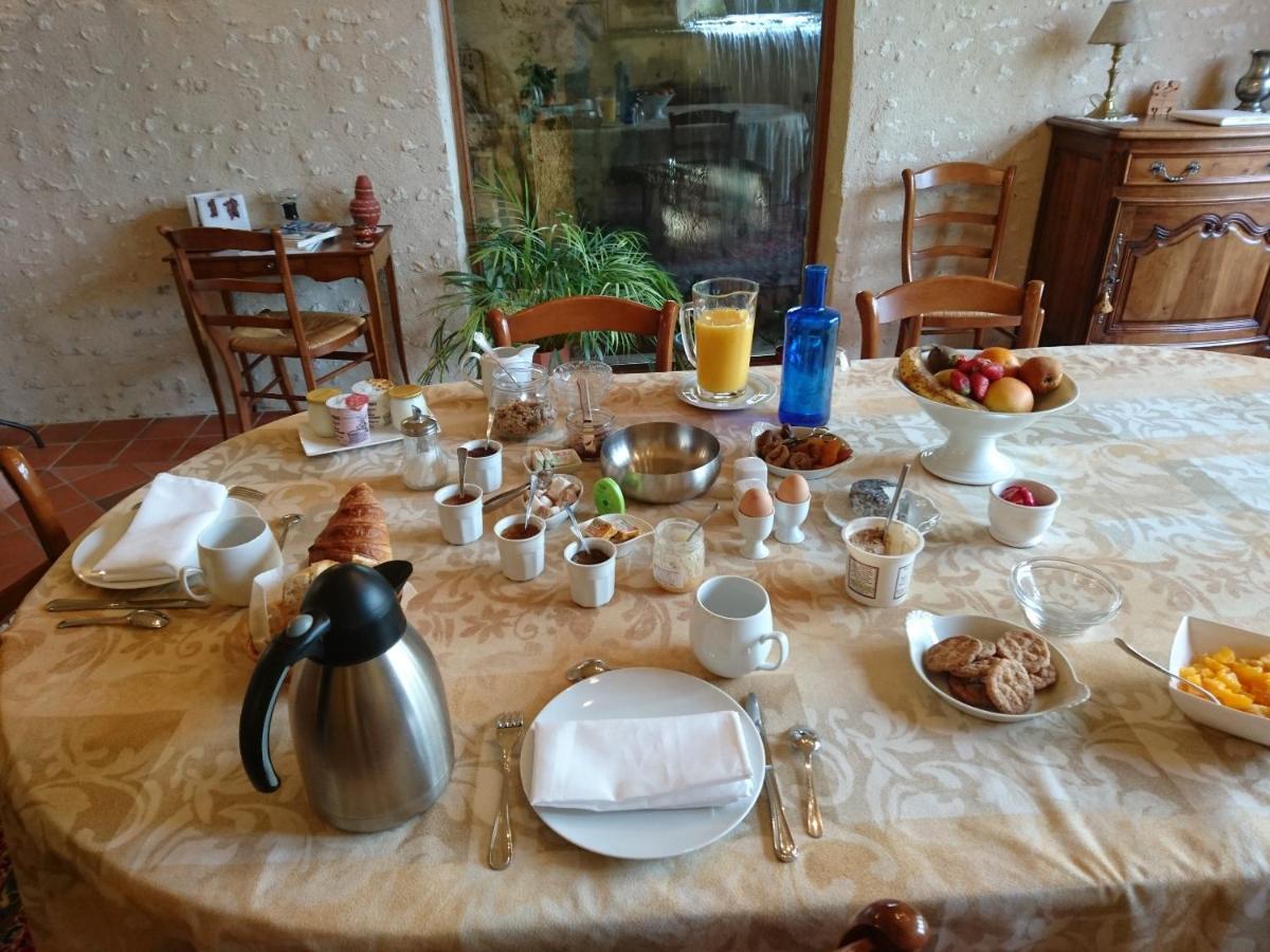 Moulin Du Fief Gentil Bed & Breakfast Blere Ngoại thất bức ảnh